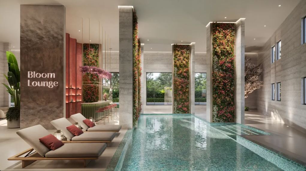 Blossom Ivy Residence pool